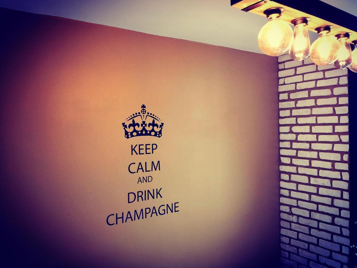 Groom Epernay - Jacuzzi & Champagne Dış mekan fotoğraf